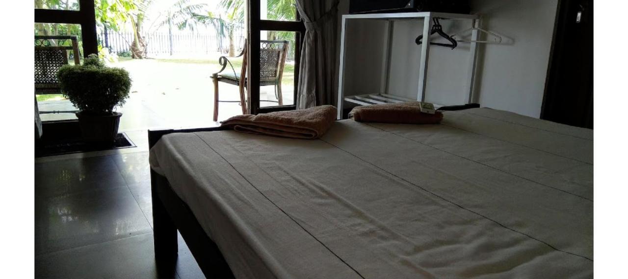 Negombo Holiday Home Exterior foto